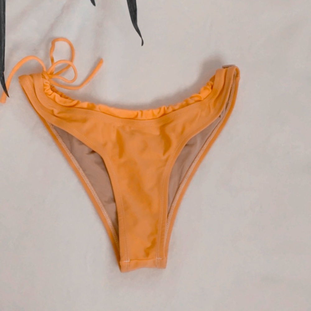 bikini bottoms